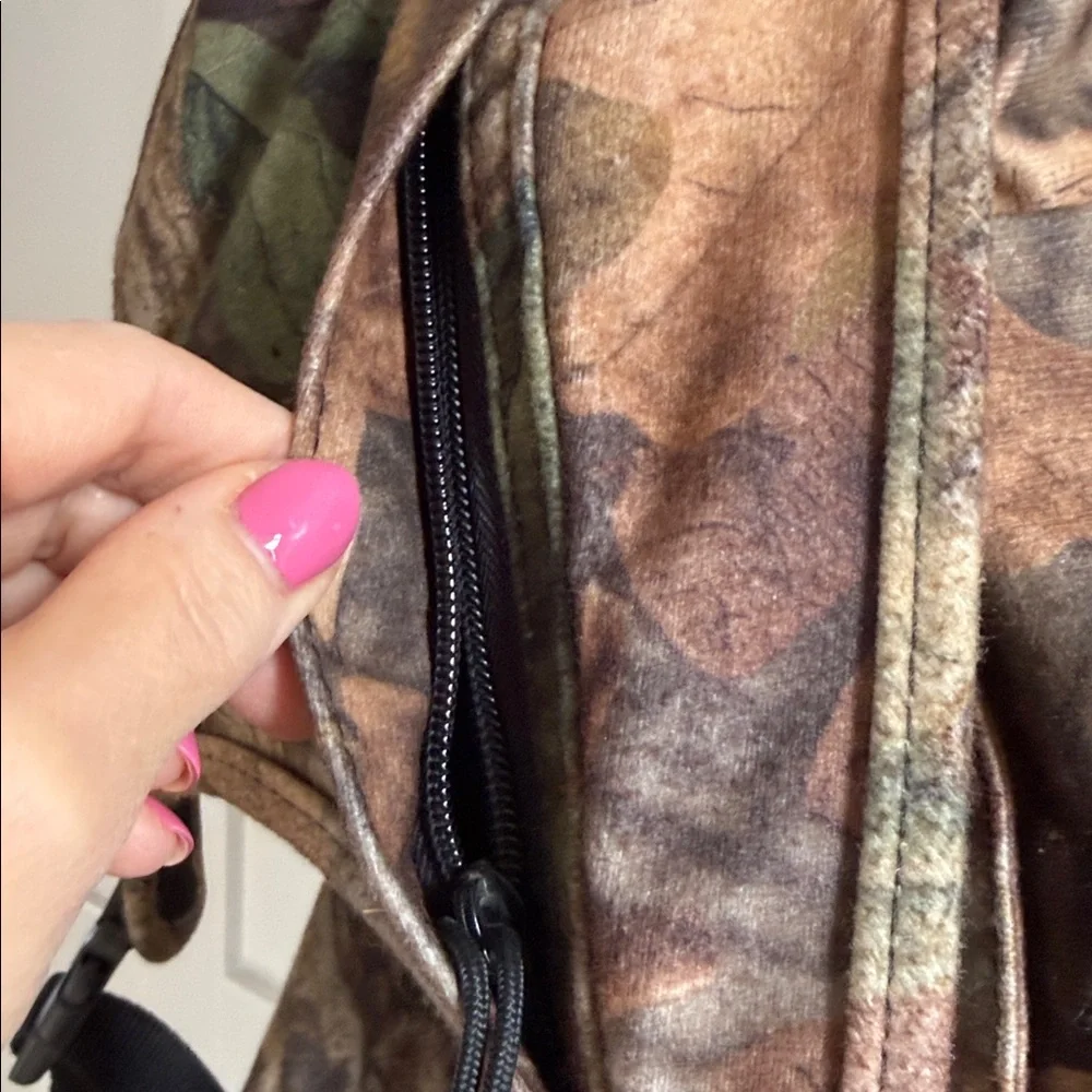 Mad Dog Gear Camouflage Hunting Backpack Advantage Timber Camo 24” Tactical Clip